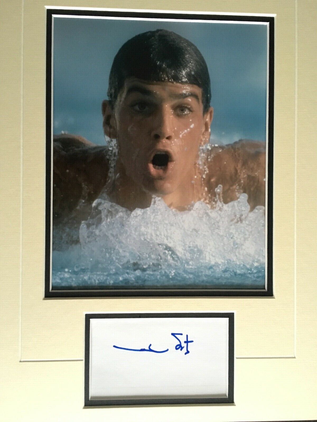 MARK SPITZ - LEGENDARY AMERICAN SWIMMER - EXCELLENT SIGNED COLOUR Photo Poster painting DISPLAY