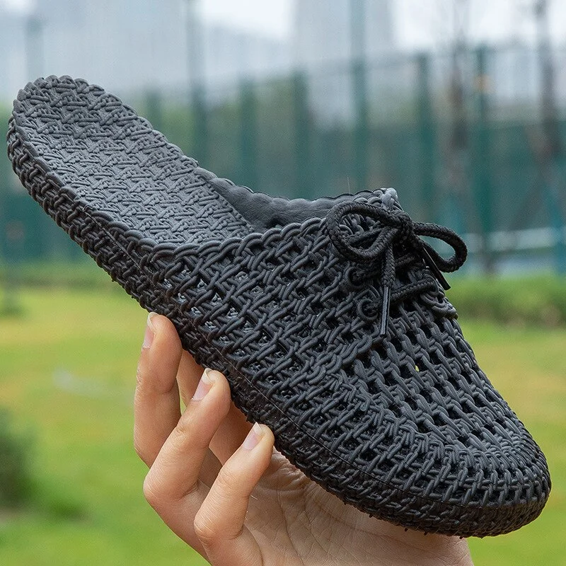 Qengg Women Shoes Cutout Women Slippers summer Fashion Beach Shoes Breathable Slippers Light Outdoor Sandals flat slippers for women