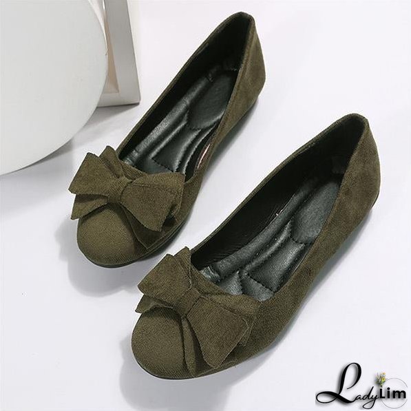 Casual and Fashionable winter Shoes