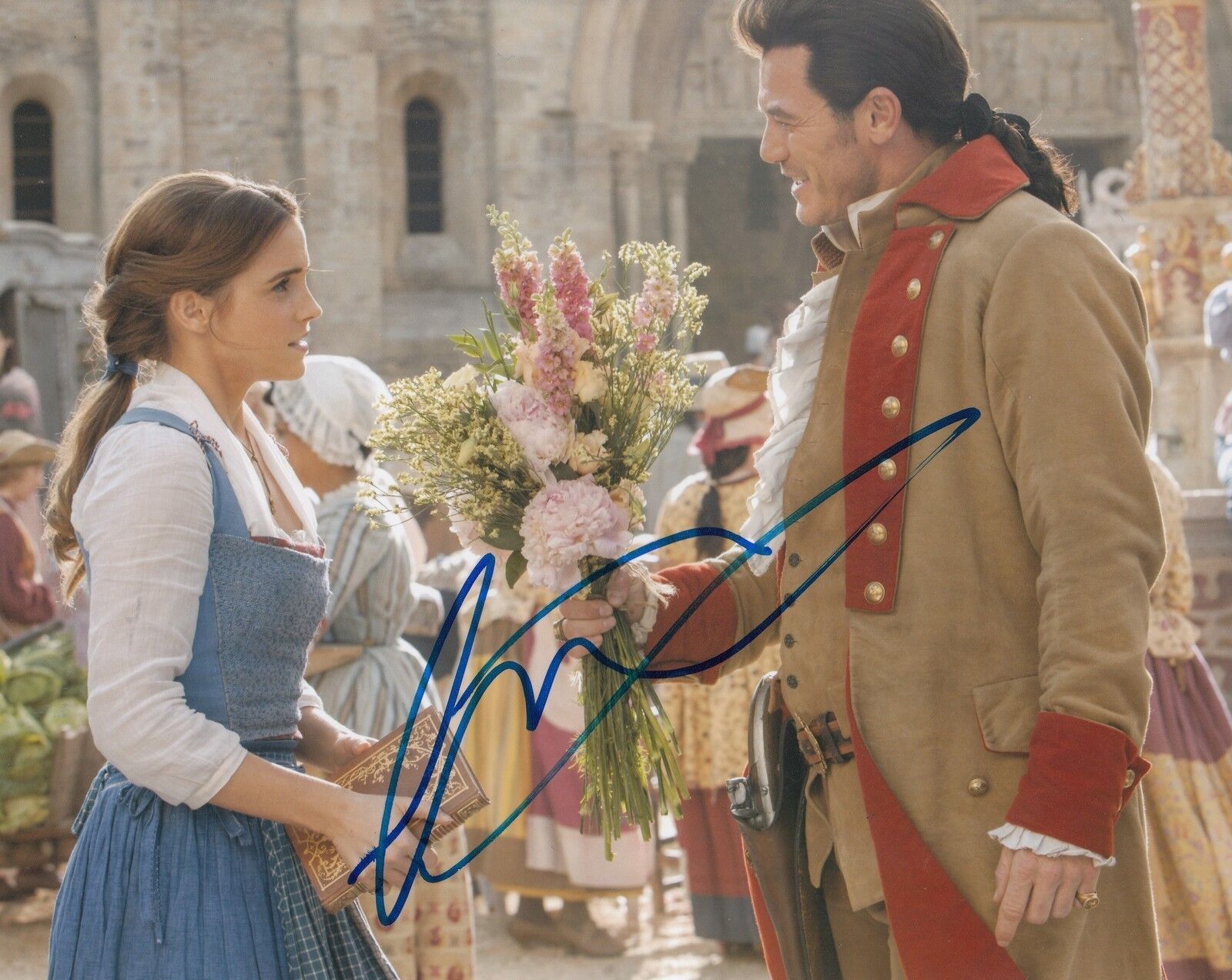 LUKE EVANS signed (BEAUTY AND THE BEAST) Movie 8X10 Photo Poster painting *GASTON* W/COA #4