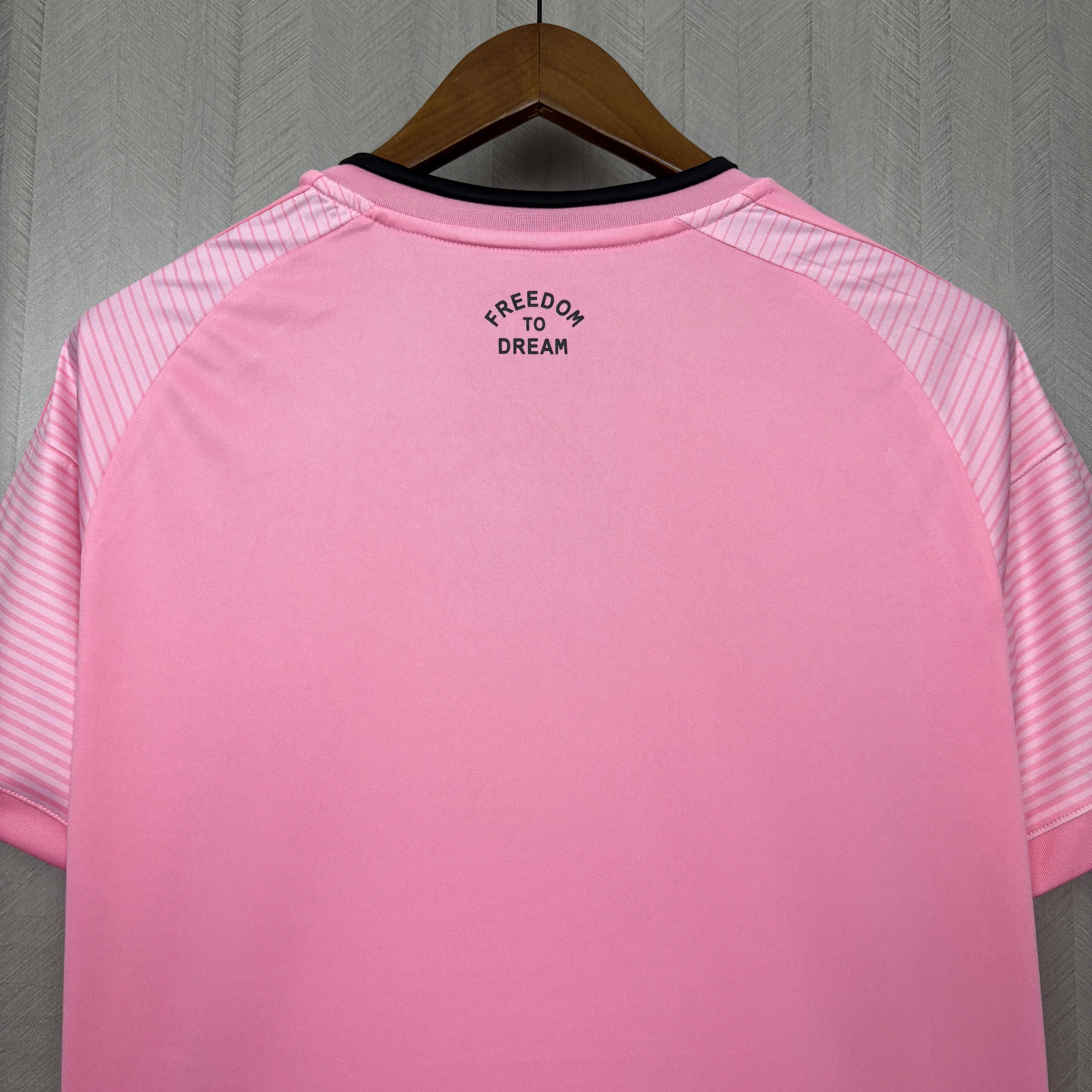 26/27 Miami Home Football Shirt Thai Quality