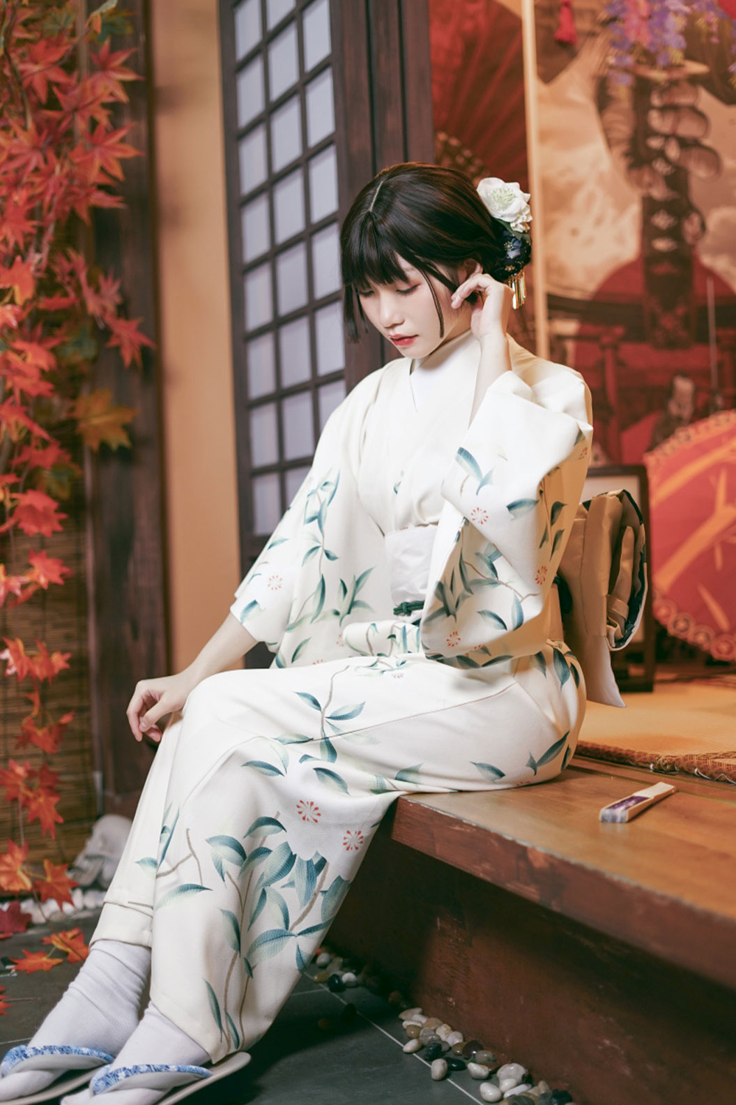 Yukata Kimono Pink Gown with White Pear Blossom - なつまつり Stupa Stones