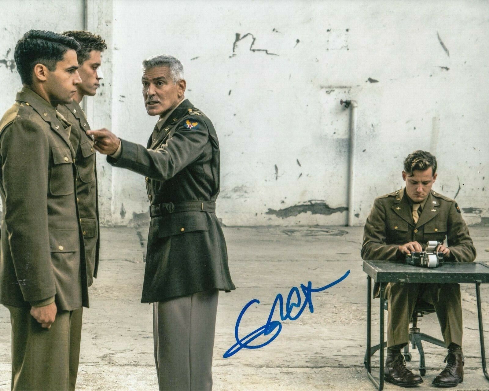 CHRISTOPHER ABBOTT signed (CATCH 22) 8X10 Photo Poster painting PROOF *Yossarian* W/COA #5