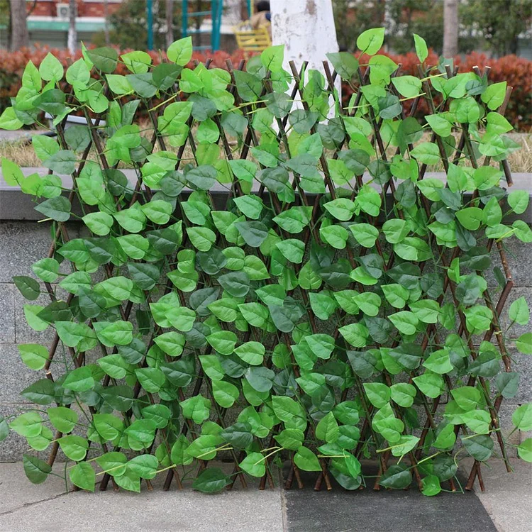Expandable Faux Ivy Privacy Fence