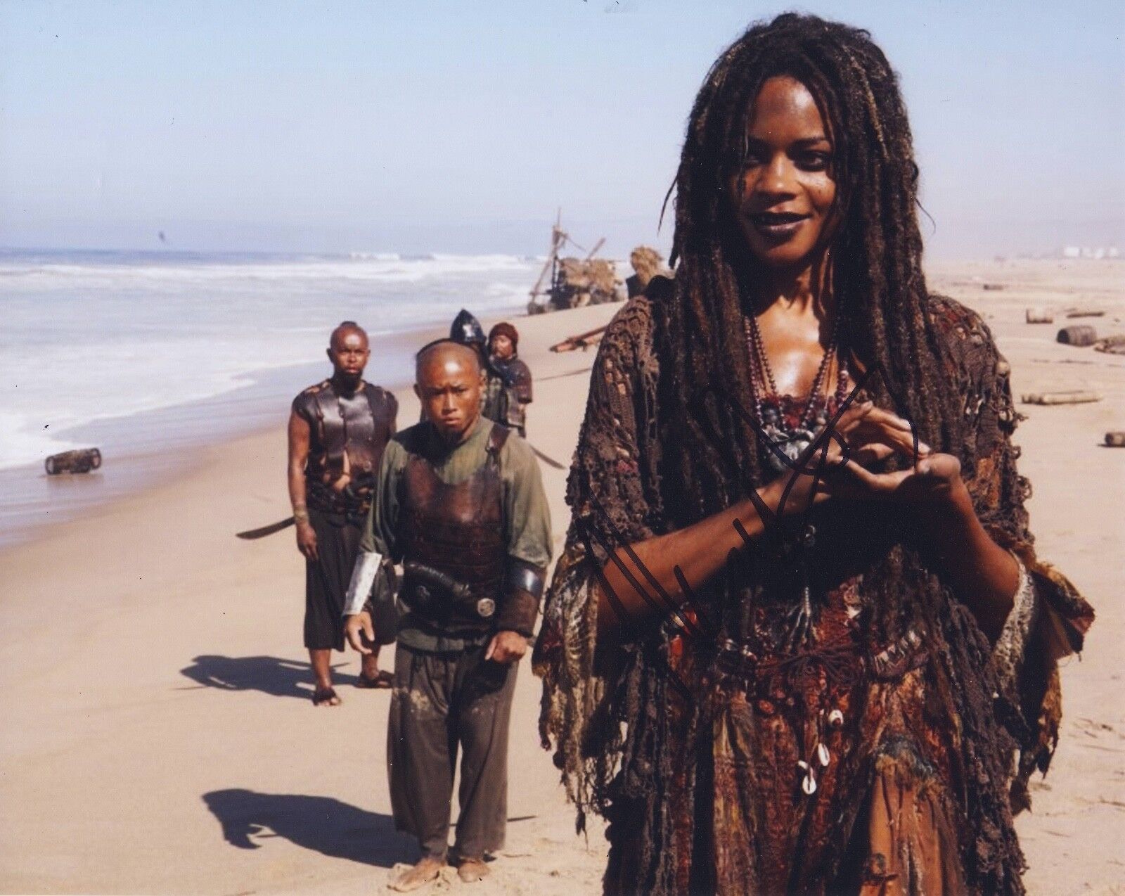 Naomie Harris Autograph PIRATES CARIBBEAN Signed 8x10 Photo Poster painting AFTAL [A0441]