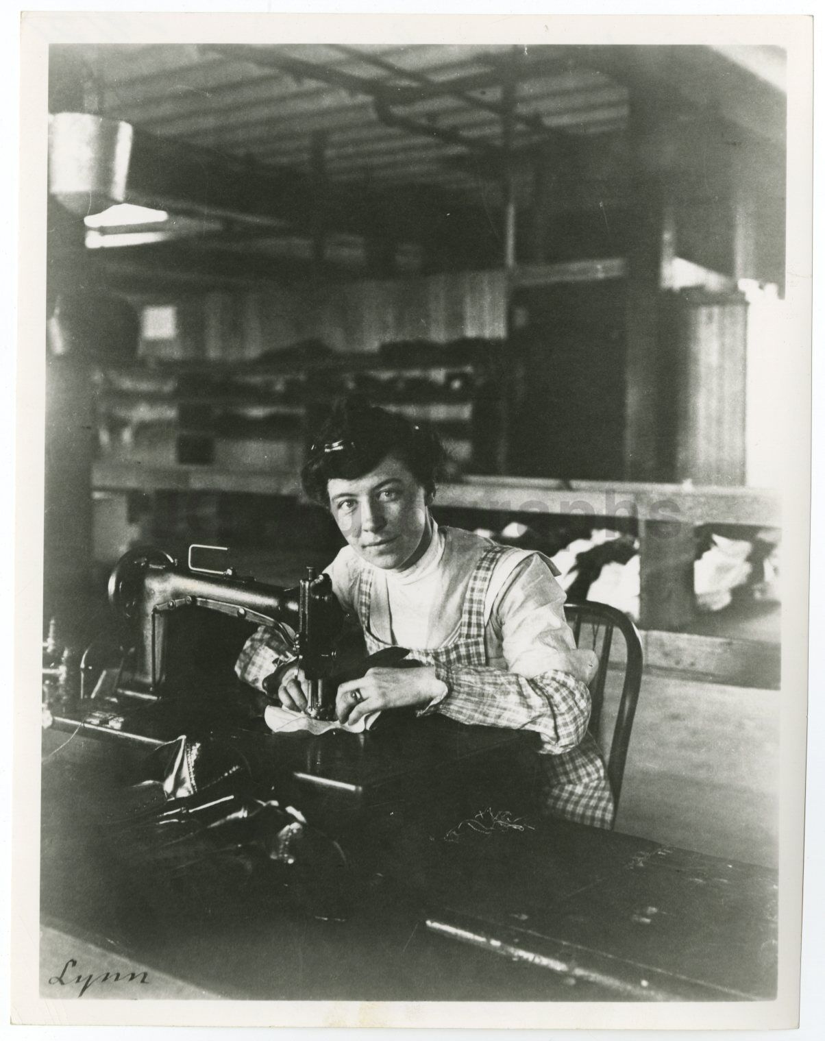 Classic Shoemaking - Vintage 8x10 Publication Photo Poster paintinggraph - Lynn, Massachusetts