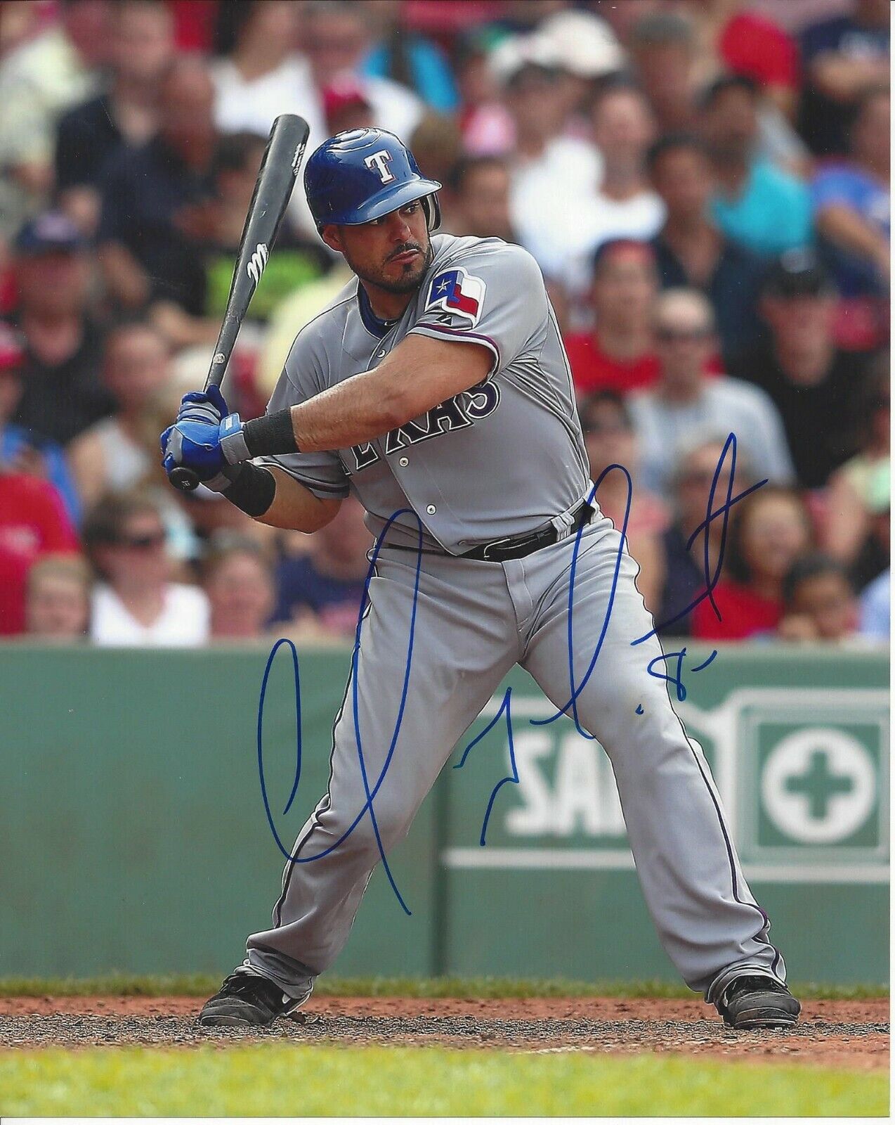 Geovany Soto autographed 8x10 Texas Rangers#S523