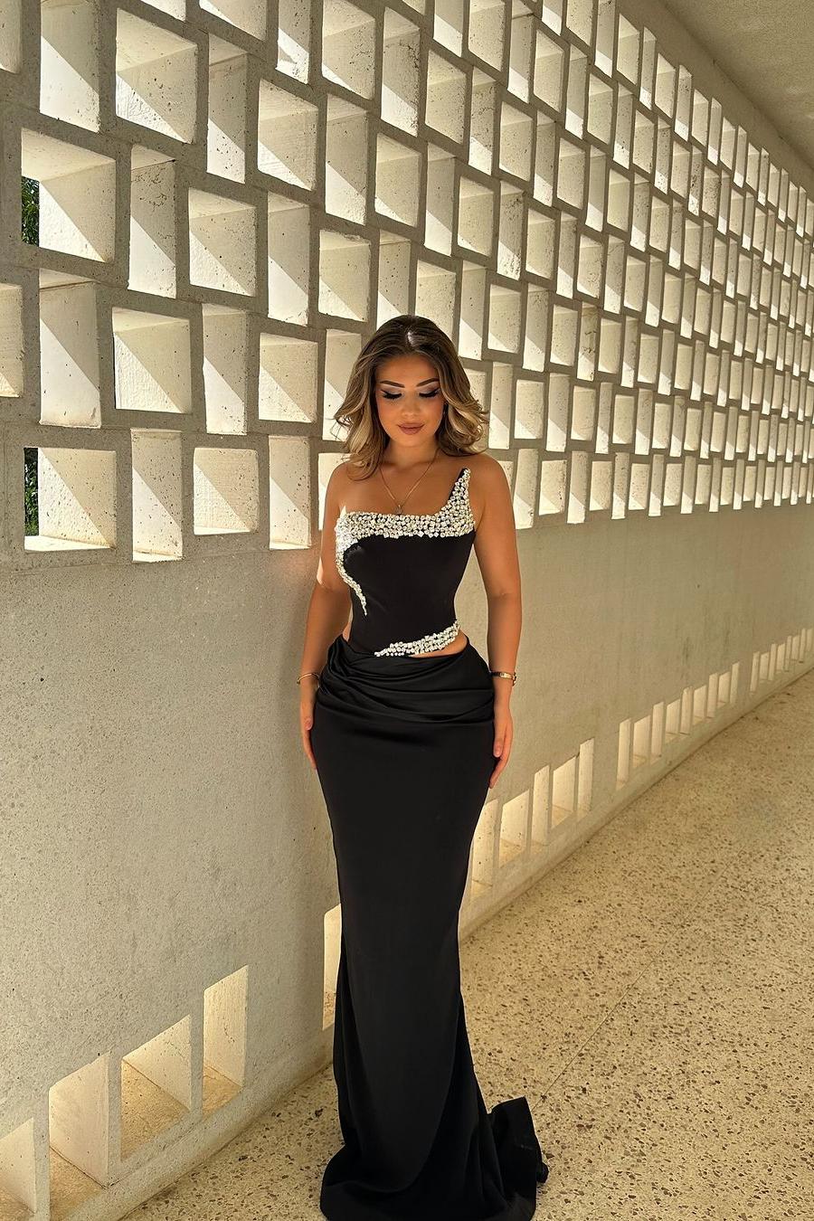 Charming Black Satin Strapless Sleeveless Prom Dress with Beadings | MS0147 