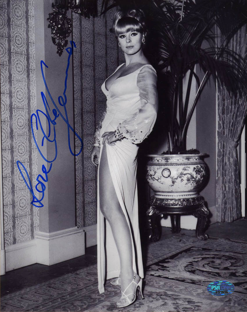 Elke Sommer SIGNED 8x10 Photo Poster painting SEXY GLAMOR Playboy The Prize PSA/DNA AUTOGRAPHED