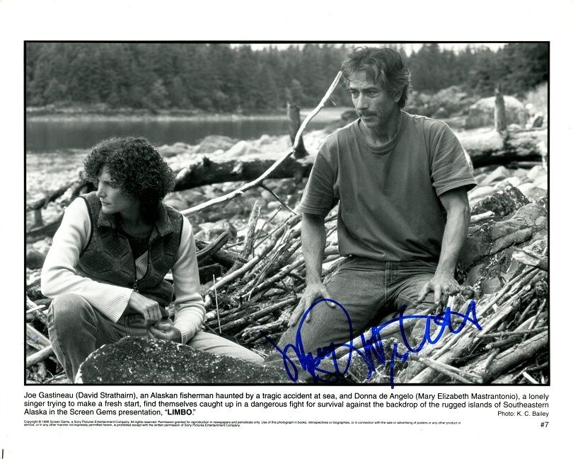 MARY ELIZABETH MASTRANTONIO Signed Photo Poster painting - LIMBO