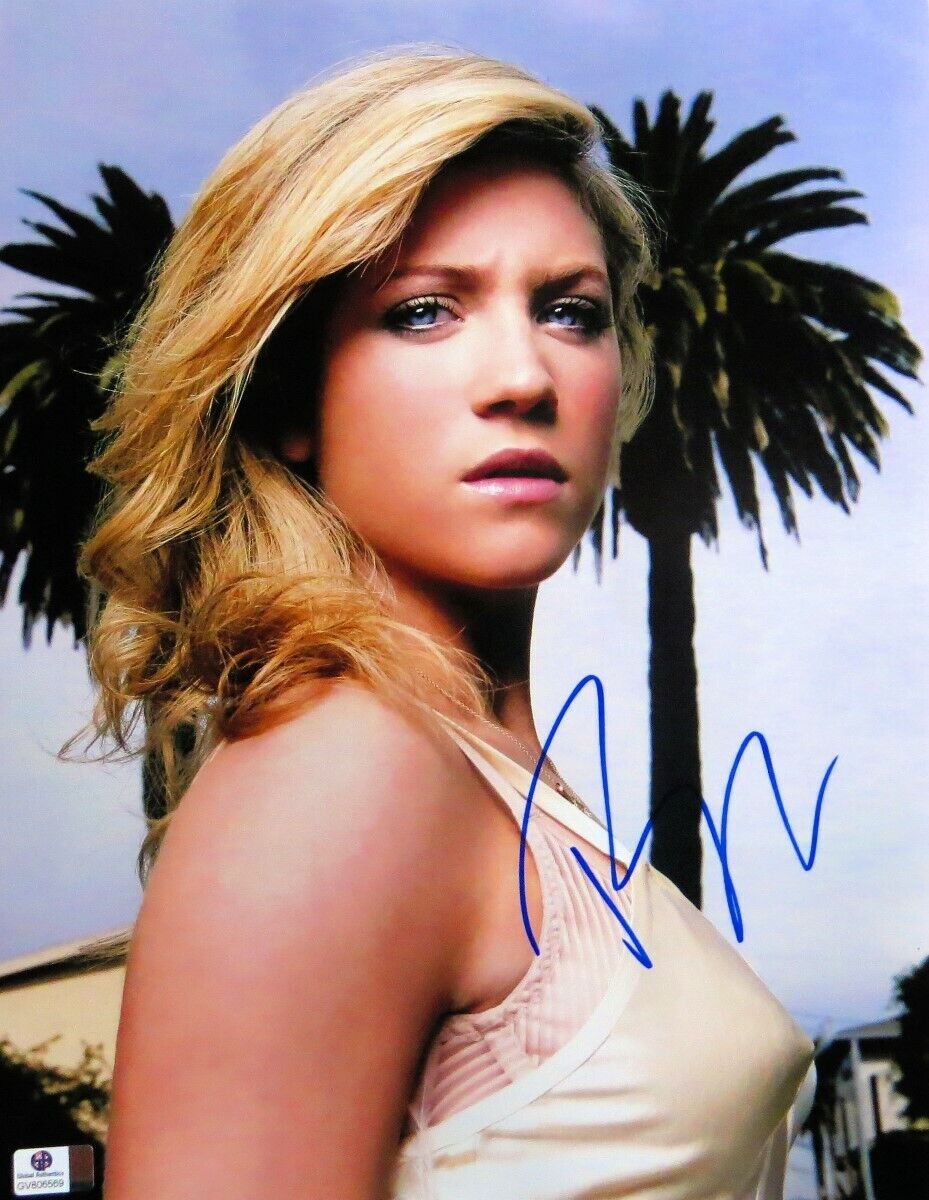 Brittany Snow Signed Autographed 11X14 Photo Poster painting Pitch Perfect Sexy GV806569