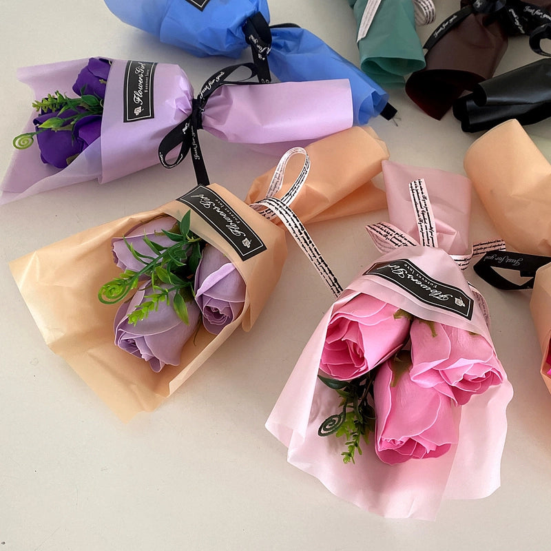 Creative Valentine’s Day Soap Bouquet Teacher’s Day Gift Carnation Soap Flowers 3 Pieces Small Bouquet Street Push