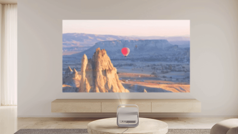 Elfin Flip projector with dual Auto Focus for sharp and clear images.