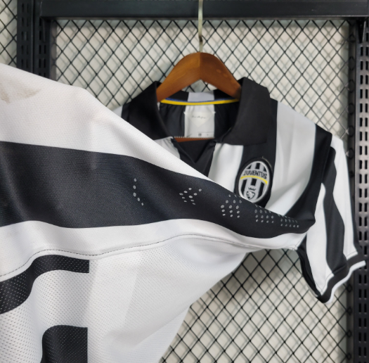 2014-2015 Juventus Home Retro Football shirt 