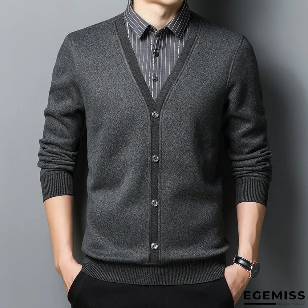 Men's Fake Two-piece Fashion Knitted Cardigan | EGEMISS