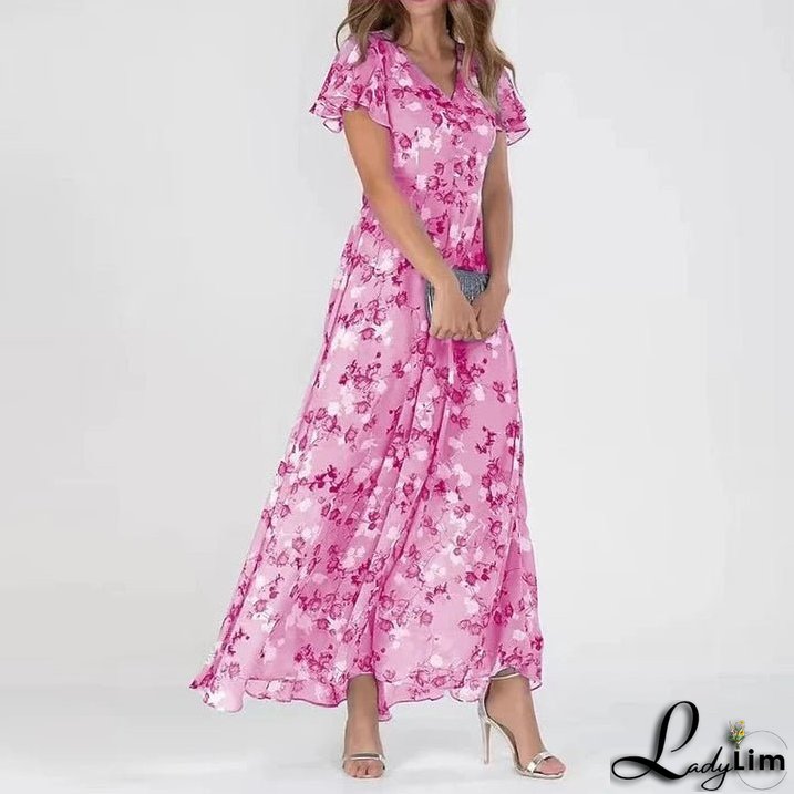 Fashionable and Minimalist winter Dress