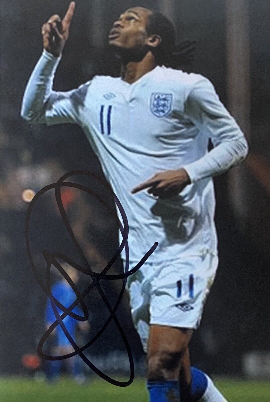 Nathan Delfouneso Genuine Hand Signed England 6X4 Photo Poster painting