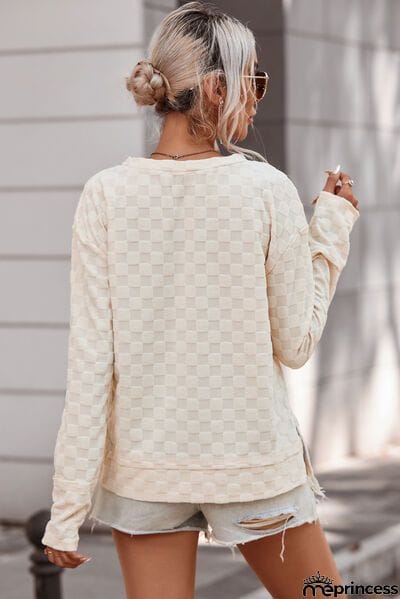 Checkered Round Neck Long Sleeve T-Shirt