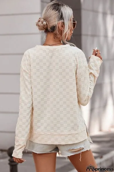 Checkered Round Neck Long Sleeve T-Shirt