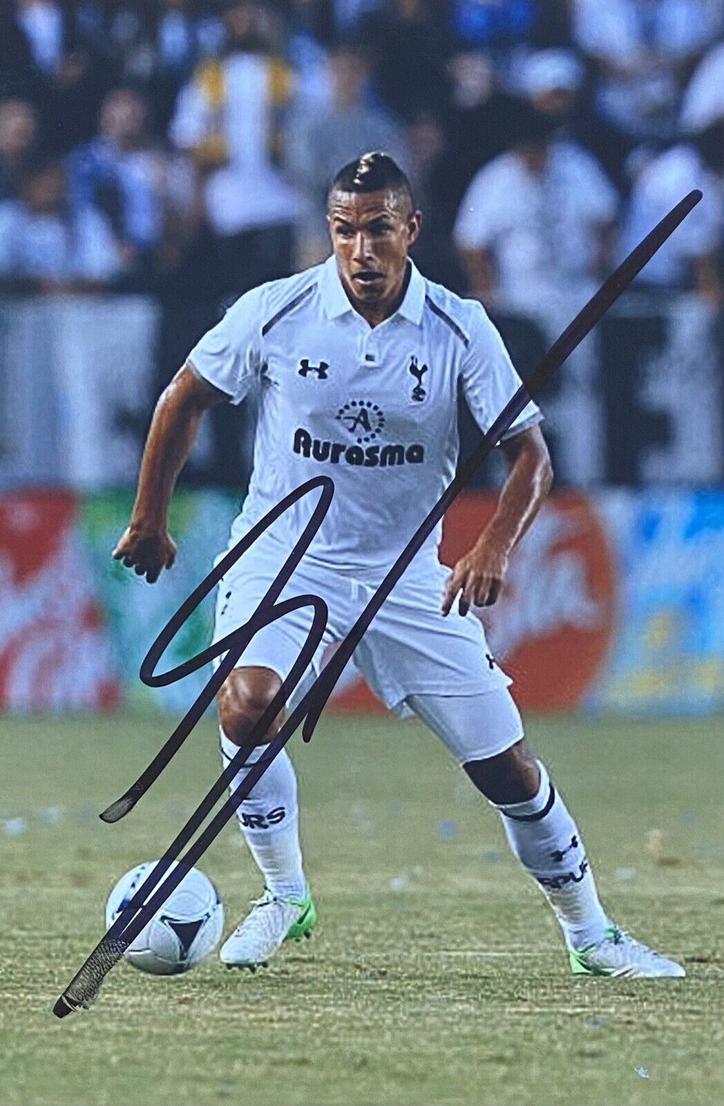 Jake Livermore Genuine Hand Signed Tottenham Hotspur 6X4 Photo Poster painting