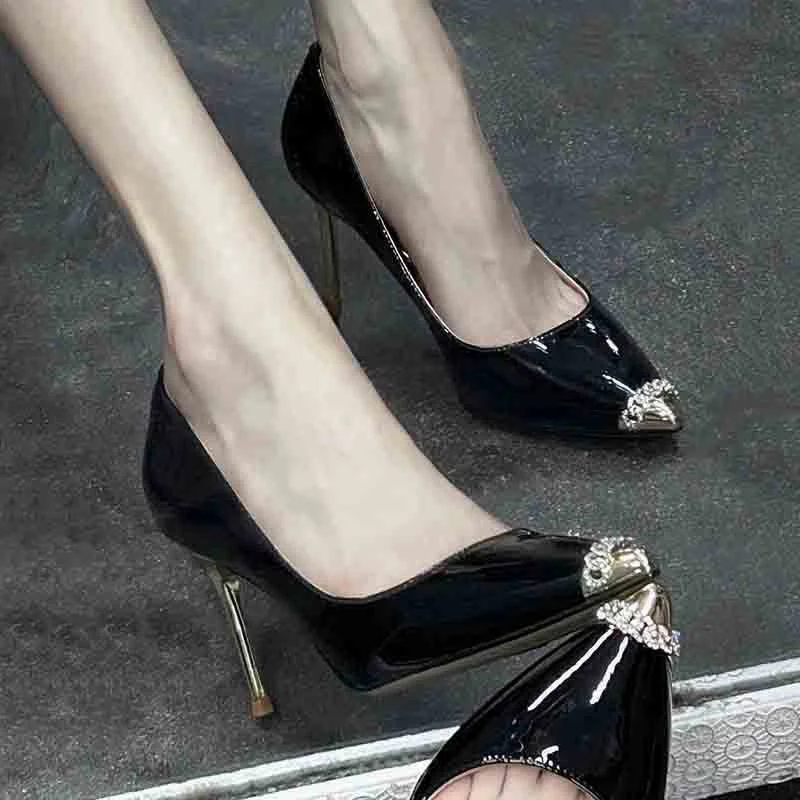 Breakj Breakj Black High-Heeled Women 2025 New Spring And Autumn Sexy Pointy Design Sense Of Niche Temperament