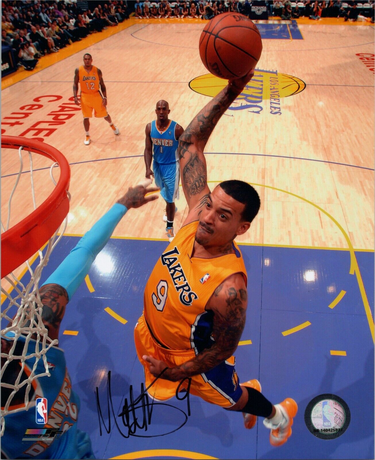 ~~ MATT BARNES Authentic Hand-Signed LA LAKERS