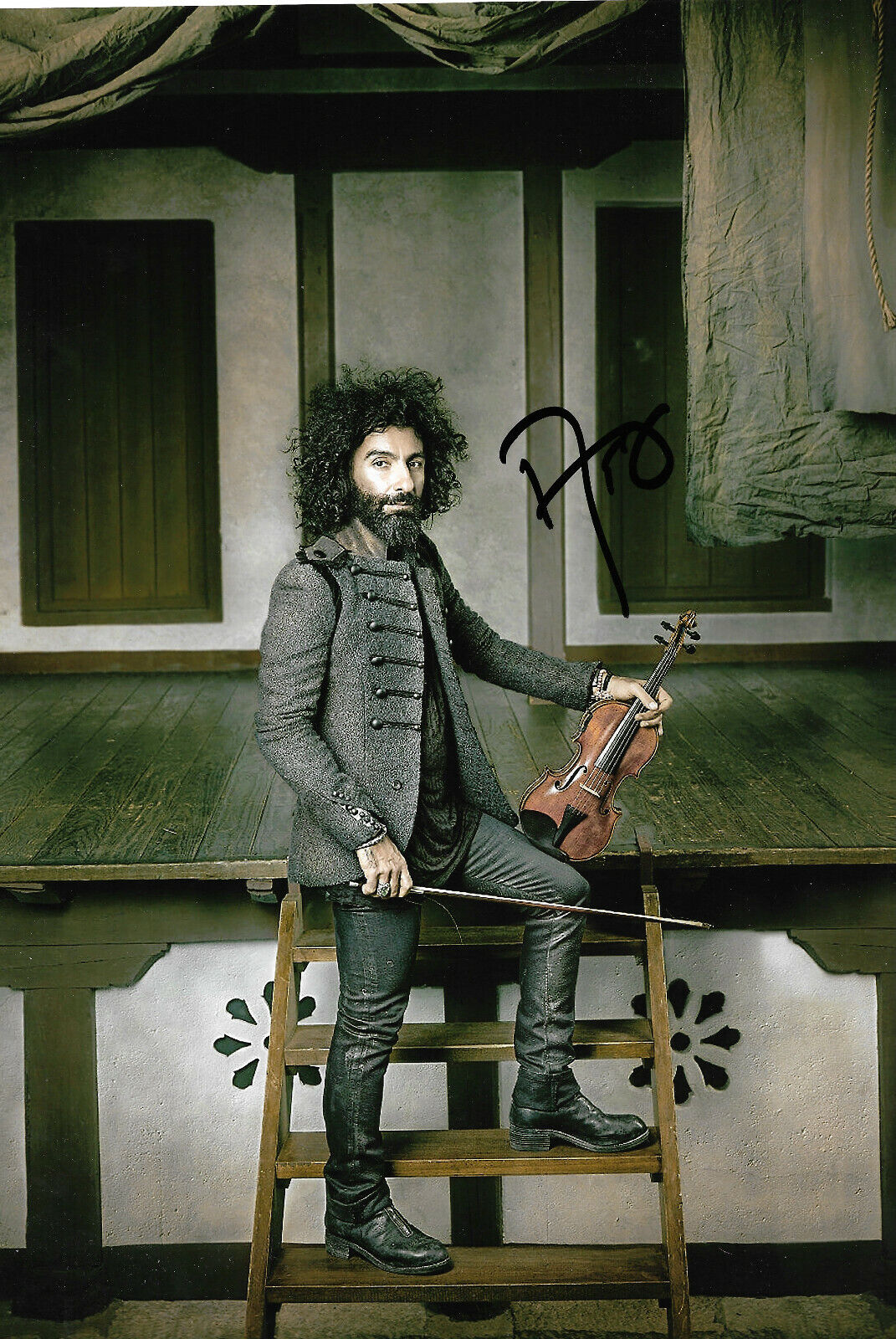 Ara Malikian Violinist signed 8x12 inch Photo Poster painting autograph