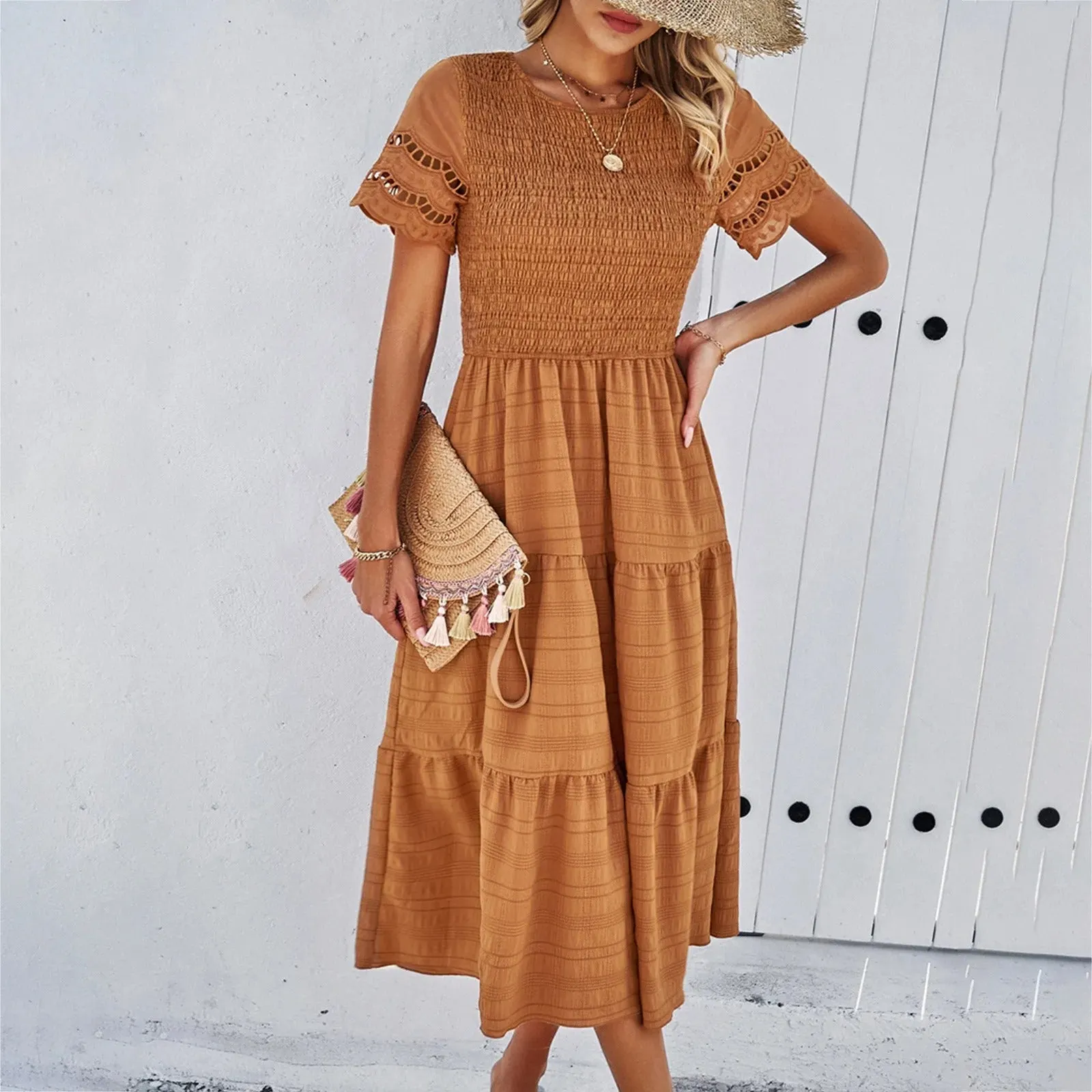 Damen Kleid mit Smock-Oberteil, kurzen Ärmeln, Lochstickerei & Stufenrock-81836-8d37f9fc-261e-44f4-a6d1-756b80dac6b3