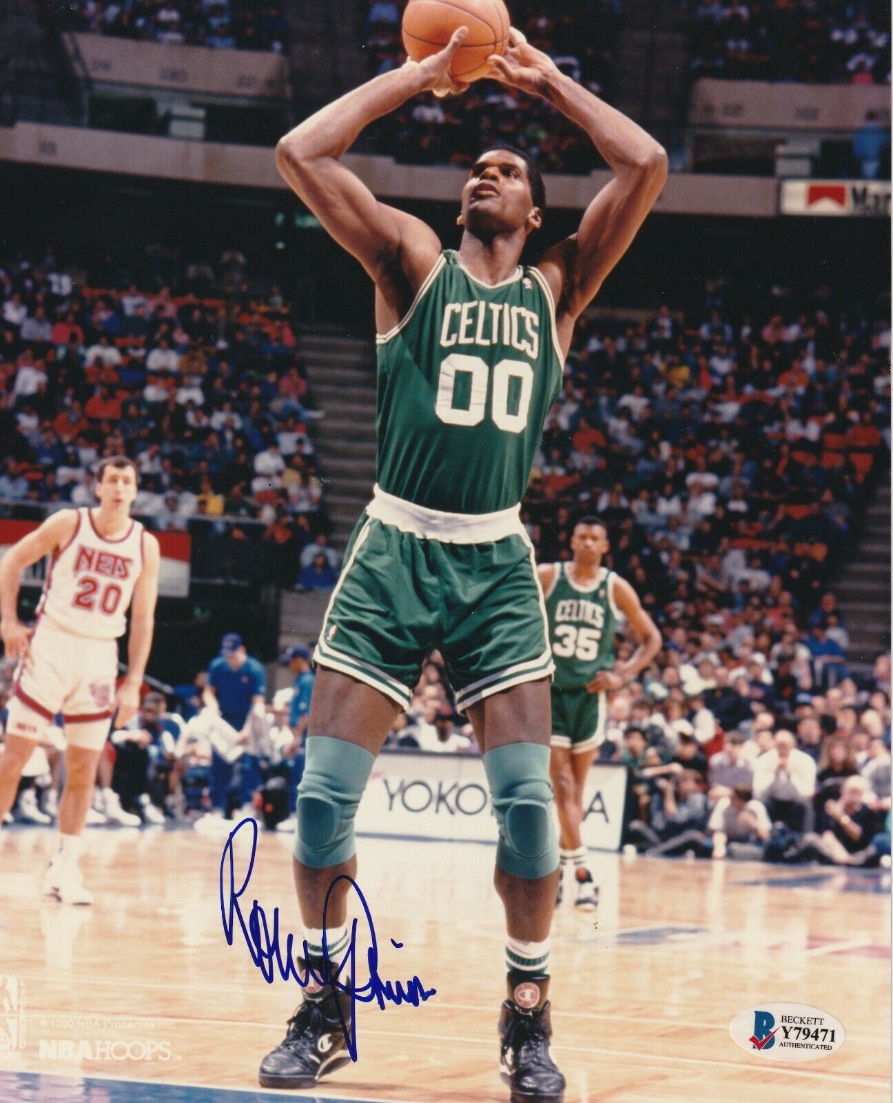 ROBERT PARISH Signed Boston CELTICS 8x10 Photo Poster painting w/ Beckett COA