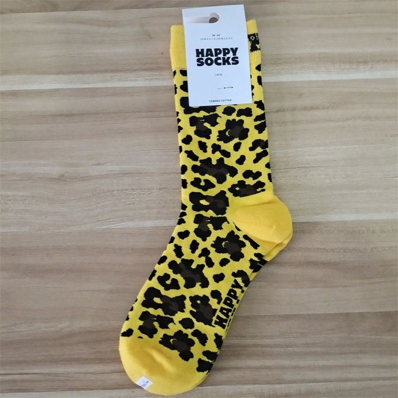 Women’s Vacation Minimalist Polka Dots Cotton Crew Socks A Pair