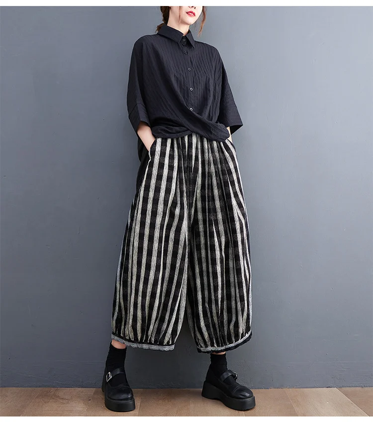 Loose Striped Wide-Leg Cropped Pants