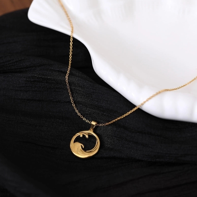 Casual Hawaiian Sea Wave 201 Stainless Steel 304 Stainless Steel 18K Gold Plated Hollow Out Pendant Necklace