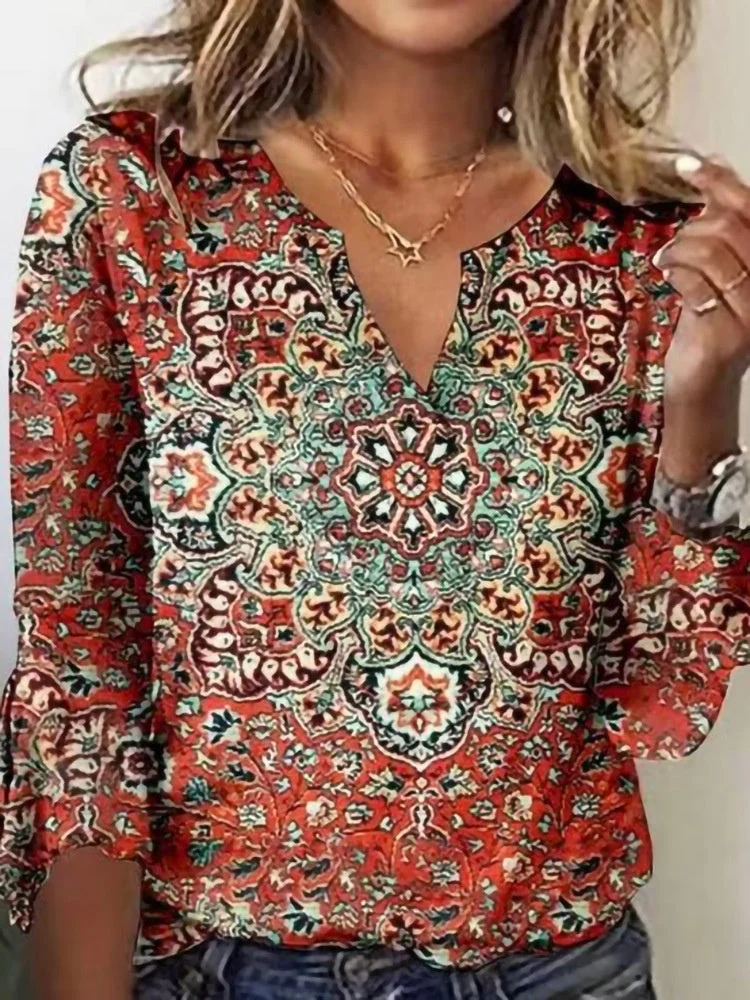 Women's Graphic Printed 3/4 Sleeve V-neck Top