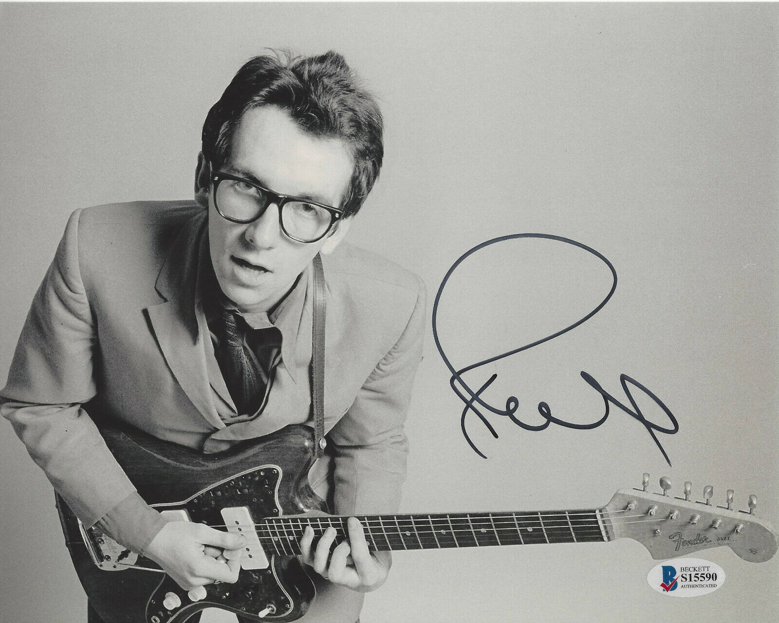 SINGER ELVIS COSTELLO SIGNED AUTHENTIC AUTOGRAPH 8x10 Photo Poster painting BECKETT BAS COA