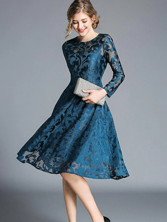 Temperament mid-length lace big swing long-sleeved dress