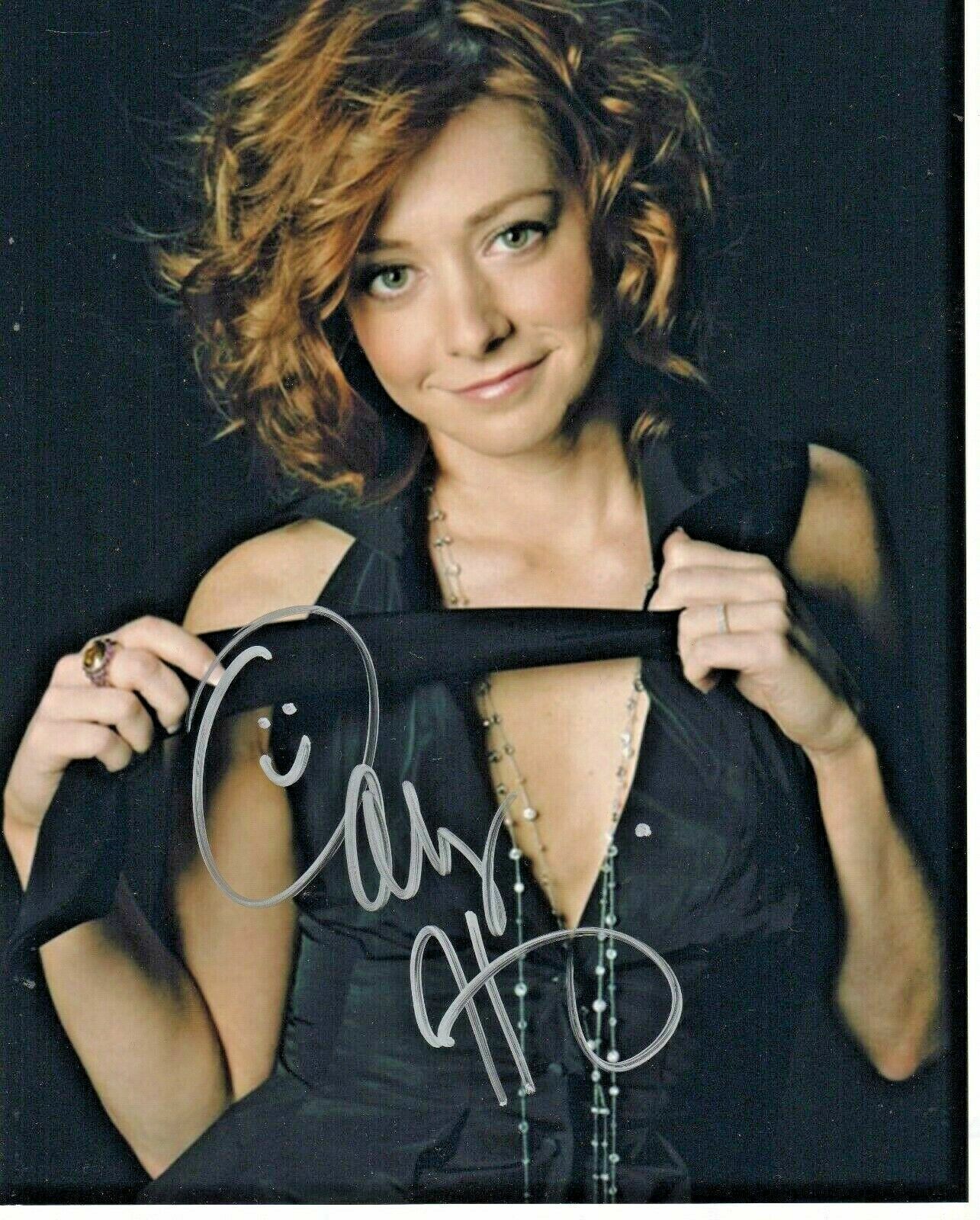 Alyson Hannigan Autographed Signed 8x10 Photo Poster painting ( Buffy the Vampire Slay ) REPRINT