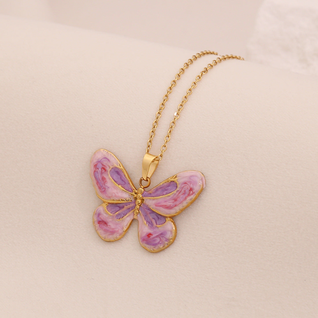 Retro Oil Drop Butterfly Pendant Necklace Fashion Angel Love Stainless Steel Clavicle Chain N1535