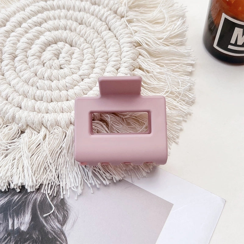 Women’s IG Style Solid Color Plastic Hair Claws