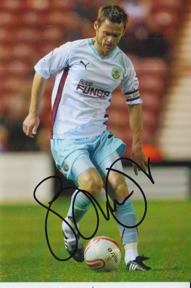 BURNLEY HAND SIGNED GRAHAM ALEXANDER 6X4 Photo Poster painting 4.