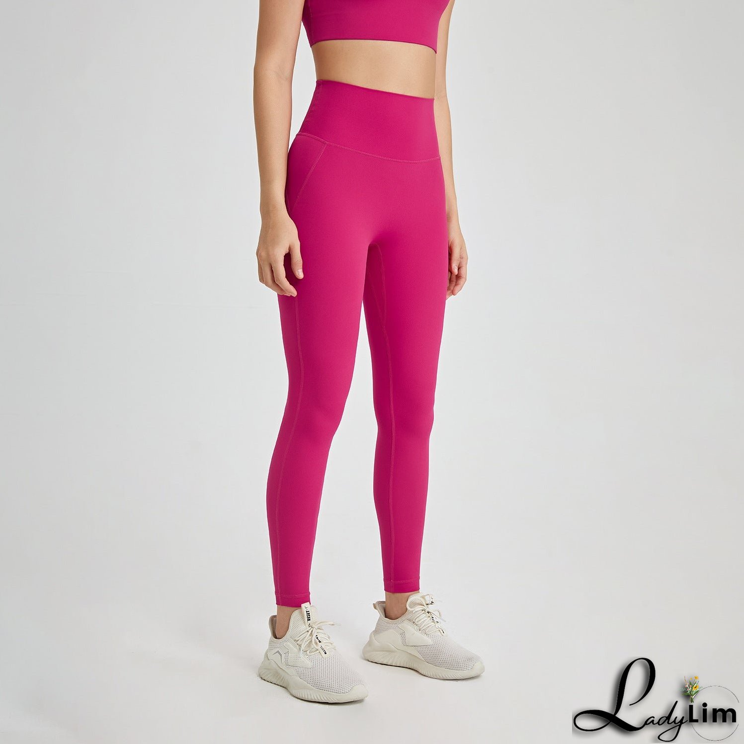 Fashionable and Effortless winter Pants