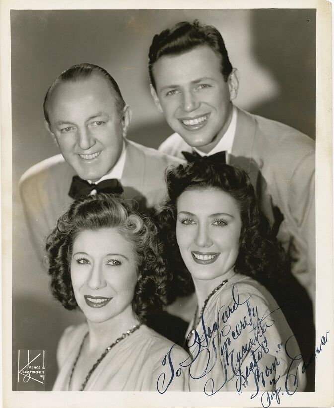 Vintage THE EVANS FAMILY (????) Signed Photo Poster painting