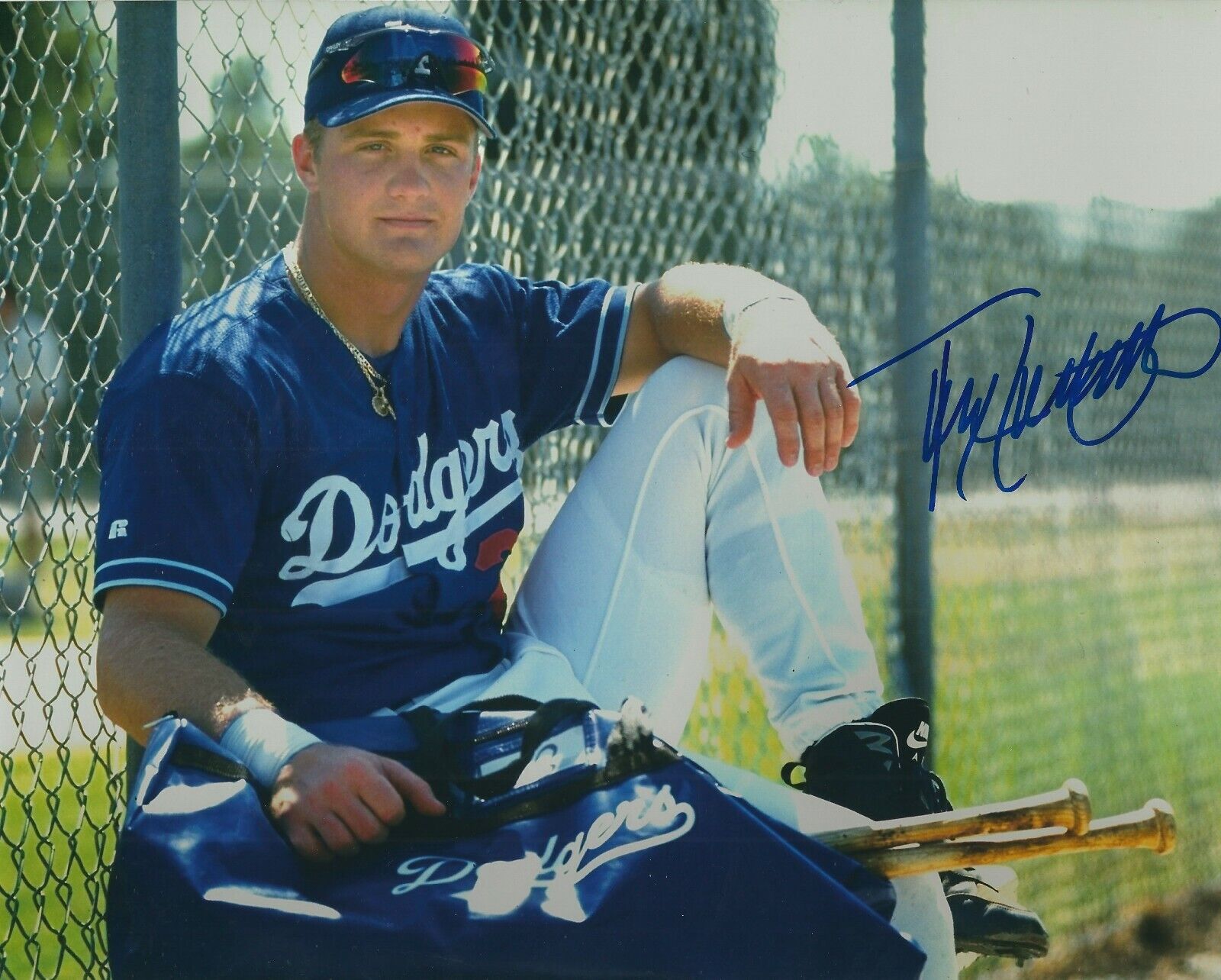 Signed TODD HOLLANDSWORTH Los Angeles Dodgers Autographed Photo Poster painting - COA