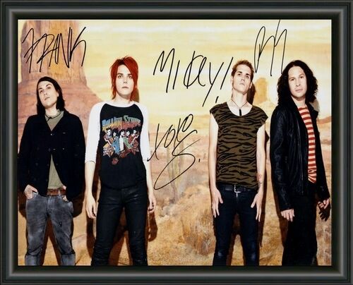 MY CHEMICAL ROMANCE BAND - A4 SIGNED AUTOGRAPHED Photo Poster painting POSTER -  POSTAGE