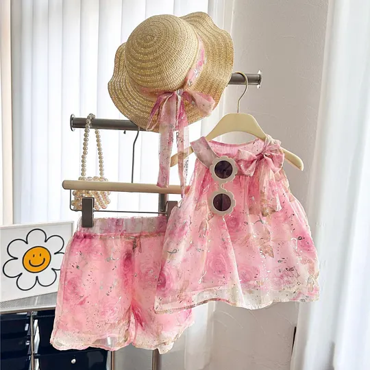 【18M-7Y】Girls' Princess Style Printed Top + Shorts + Straw Hat 3-Piece Set