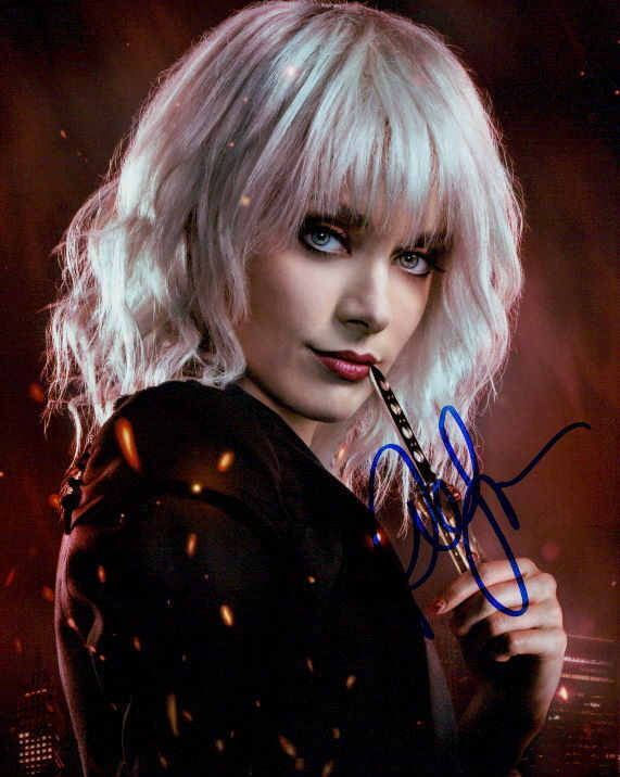 Rachel Skarsten (Batwoman) signed 8x10 Photo Poster painting in-person