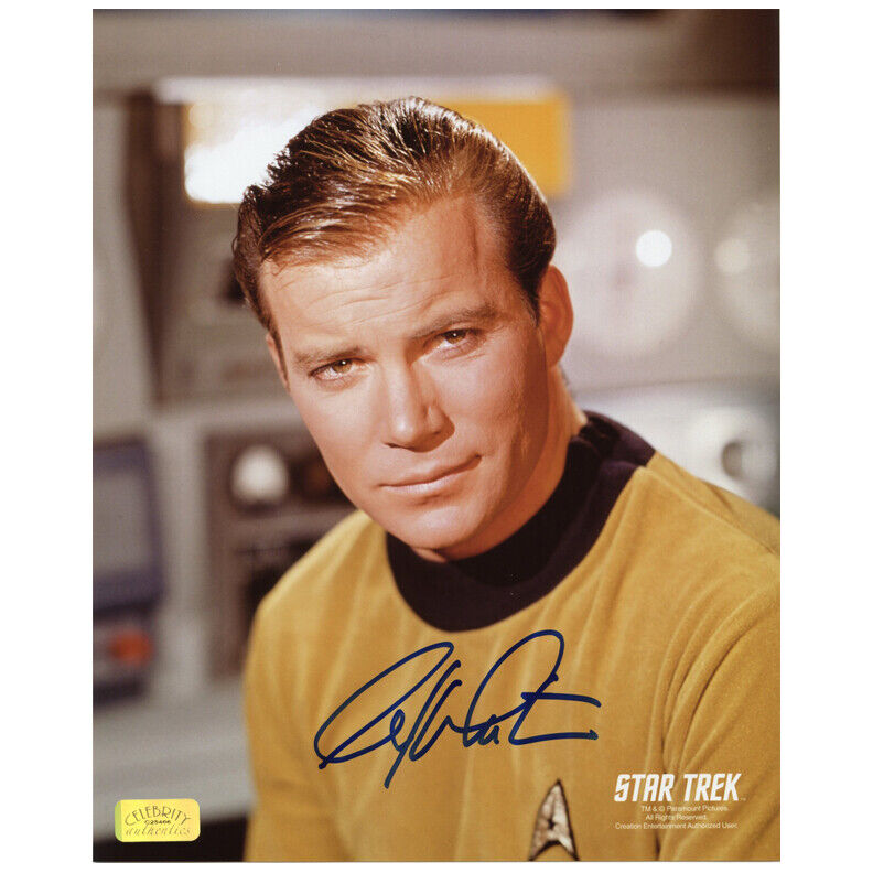 William Shatner Autographed Star Trek Captain Kirk on Set 8x10 Photo Poster painting