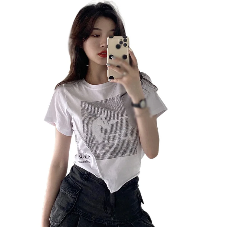 Dubeyi Women T-shirts Irregular Stitching Short Belly Button Letter Printing Design Sense Niche Slimming Top