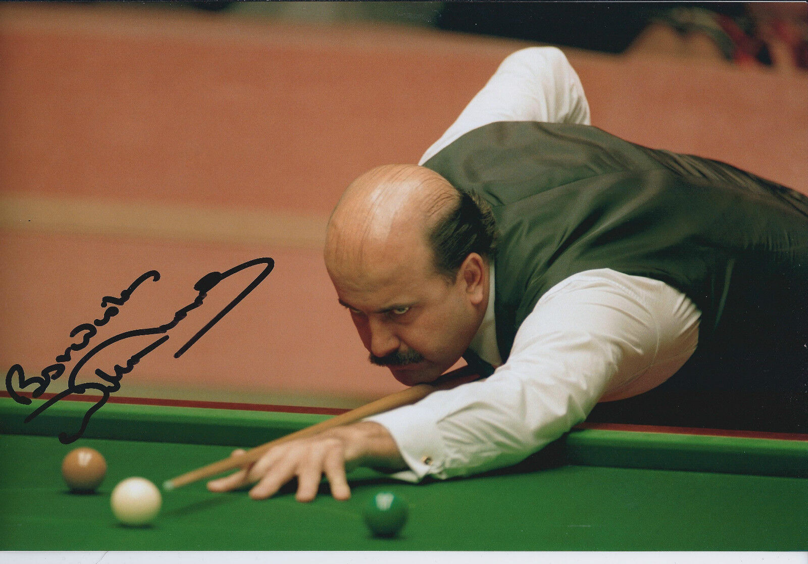 Willie THORNE SIGNED 12x8 Photo Poster painting Autograph COA AFTAL SNOOKER Masters Winner