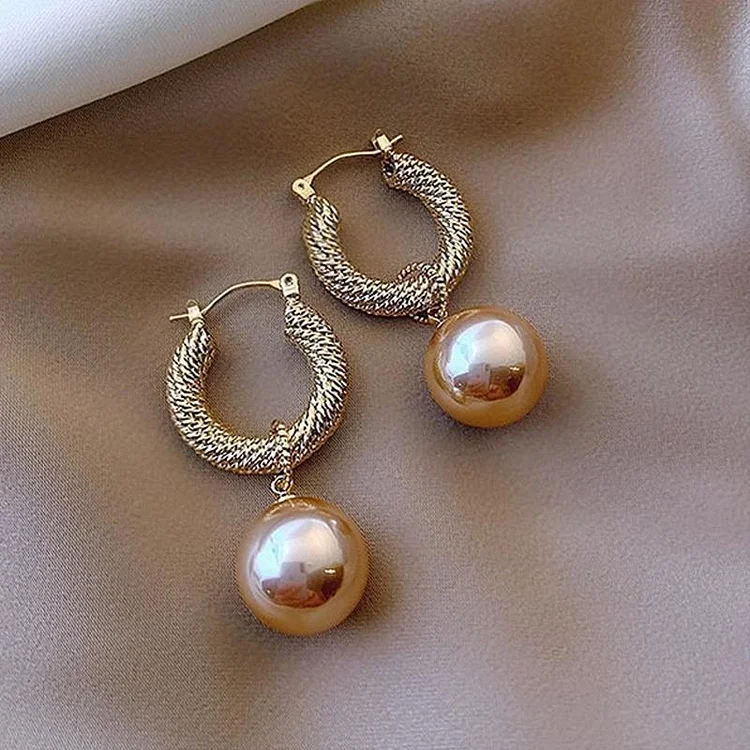 Vintage Pearl earrings | 168DEAL