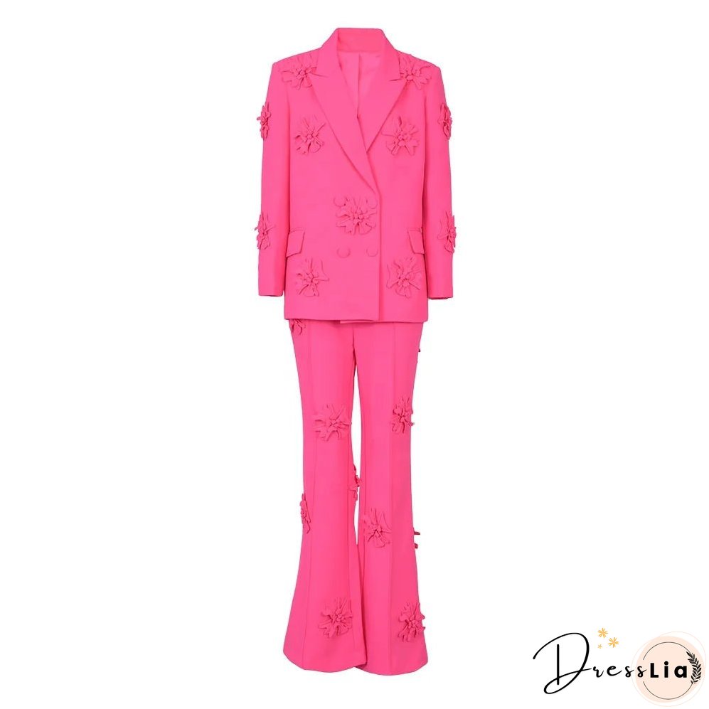 Elegant and Versatile winter garment